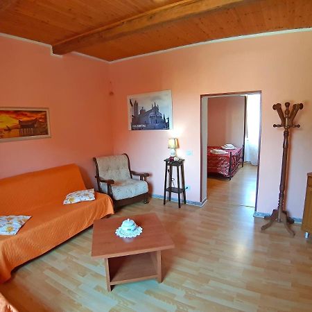 Casa La Fonte Lägenhet Massa Marittima Exteriör bild