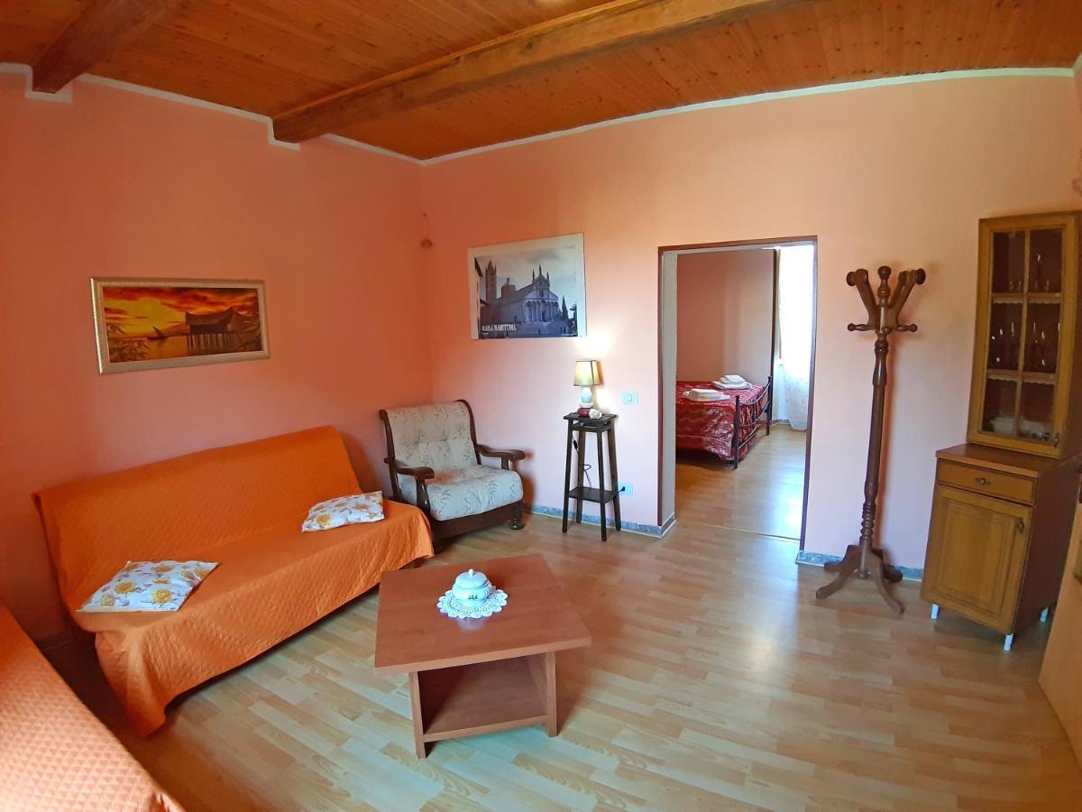 Casa La Fonte Lägenhet Massa Marittima Exteriör bild