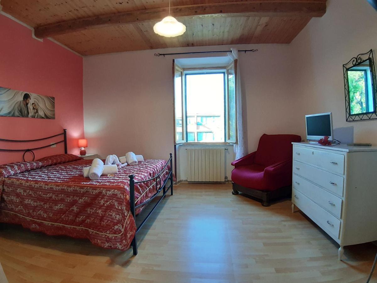 Casa La Fonte Lägenhet Massa Marittima Exteriör bild