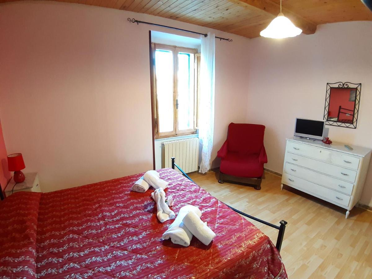 Casa La Fonte Lägenhet Massa Marittima Exteriör bild