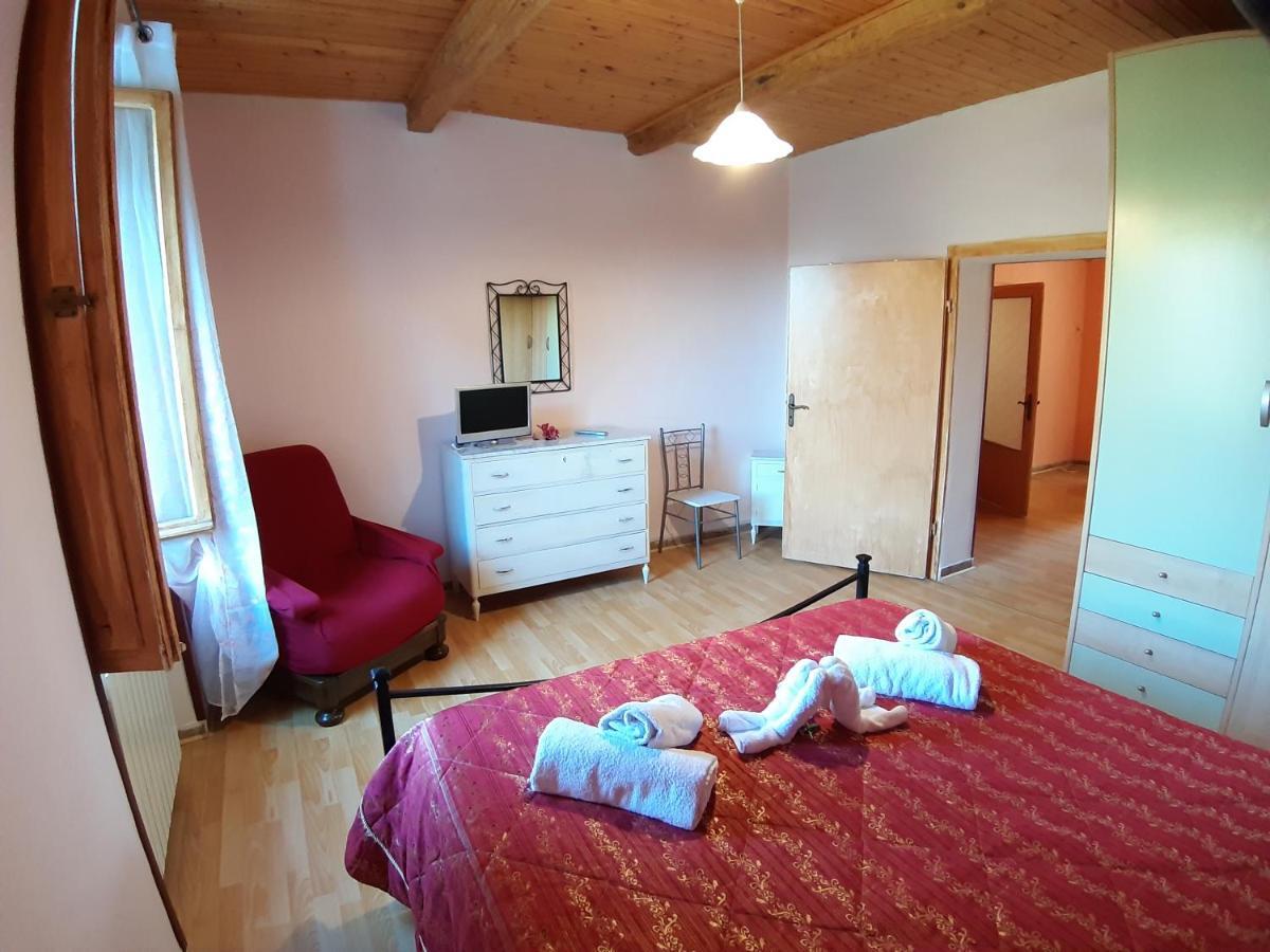 Casa La Fonte Lägenhet Massa Marittima Exteriör bild